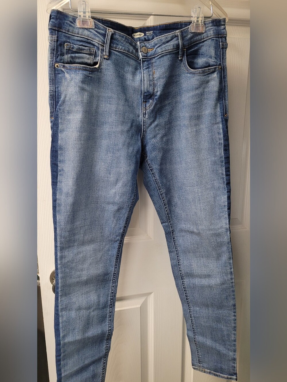 Women Light Blue Slim Fit Jeans